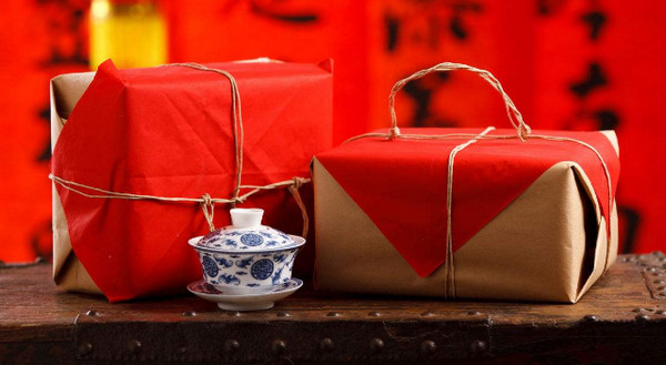 2019春節(jié)過(guò)年給領(lǐng)導(dǎo)送禮送什么好_送禮技巧攻略